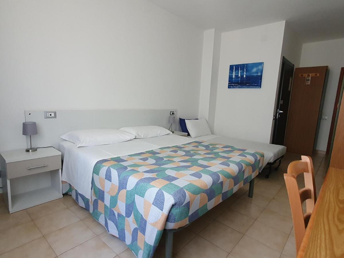 Hotel Cormorano Pedaso Ngoại thất bức ảnh